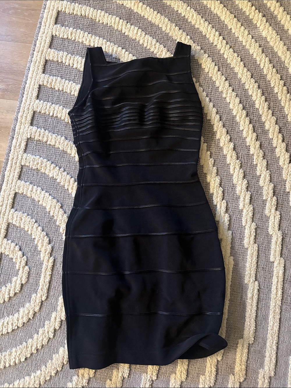 Cache dress